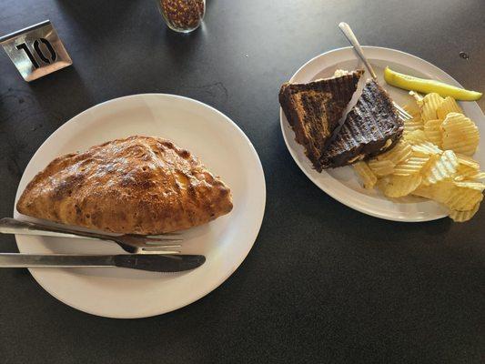 Supreme Calzone & Reuben Panini