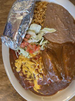 Deluxe plate. Cheese enchiladas and Tamales in a nice spicy sauce. Rice and Beans.