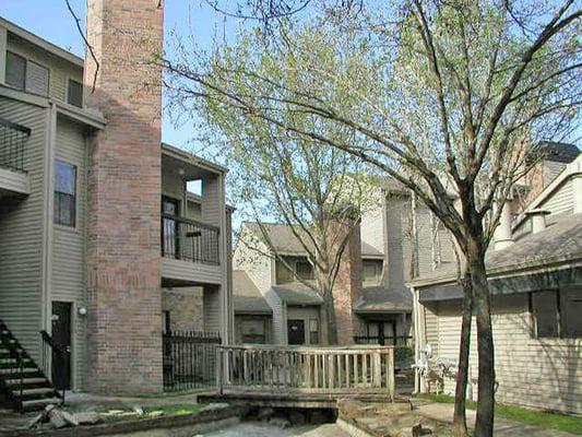 Woodbridge Apartments