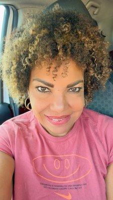 I also can do beautiful color on ethnic hair. No matter if it's curly, wavy, or straight doesn't matter nationality I'm a color specialist.