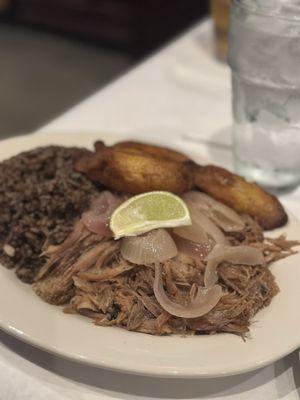 Carmen's Cuban Cafe & Lounge