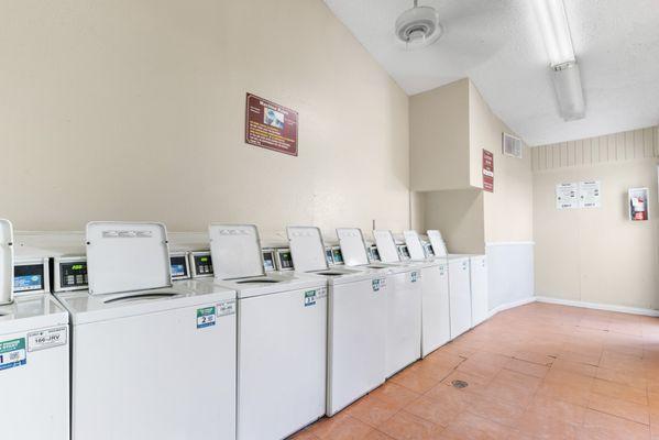 Amenities - Onsite Laundry Room
