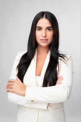 Jasmin Marquez - Cosmore Real Estate Group