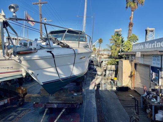 Cerritos Yacht Anchorage & Eddie's Marine Service