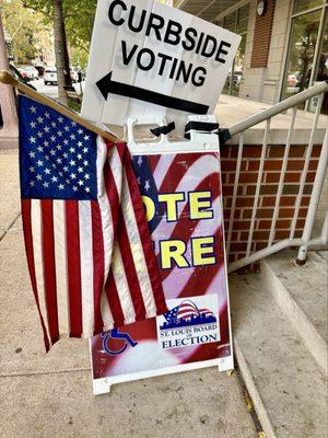 St. Louis Public Library