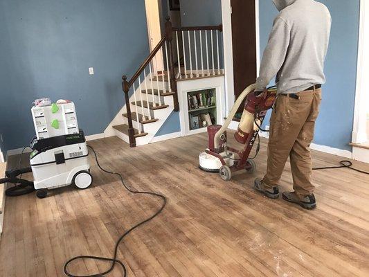 Sanding hardwood floor and refinishing wood floors in Waterford, Connecticut 06385
