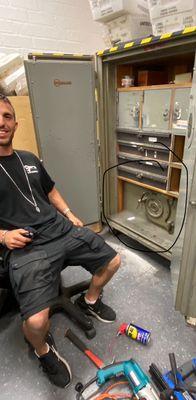 West Coast Locksmith