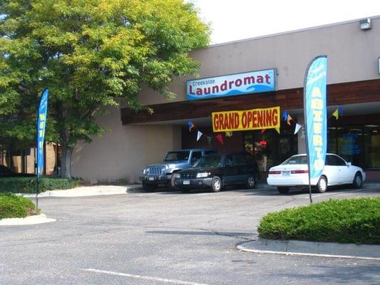 Creekside Laundromat