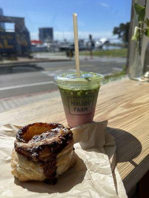 Strawberry matcha Guava bun