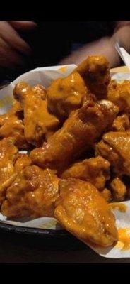 Wings with all kinds of flavors and sauces!