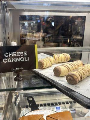 Cheese Cannoli