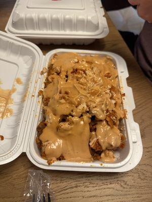 Yo-yo waffle and Mac chicken
