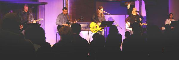 Join us this Sunday! Our Sunday services have a casual and informal atmosphere. Be encouraged by biblical teaching!