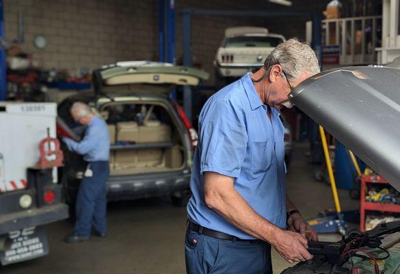 Jerry & his lead tech, Jim, are here to help.