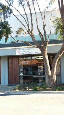 Cornerstone Molds & Machining Inc