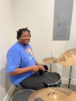 Mr. Ryan teaches drums, trumpet, French horn, saxophone and more!