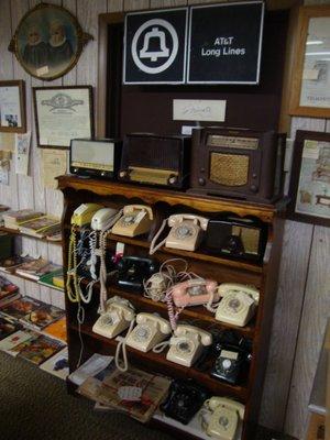 Pluemers Antiques & Collectables