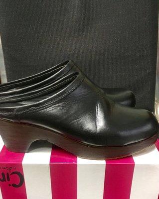 Amazing job. Iwish had "before" pics to show that these are better than new, now.