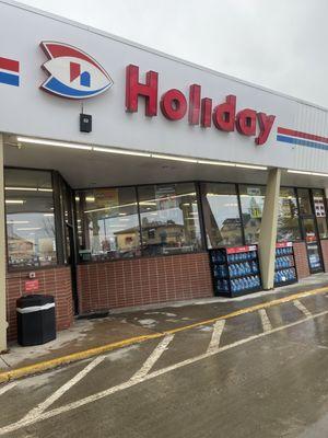 Holiday Station Store
