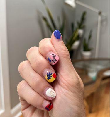 The Golden Horseshoe Nail Co.