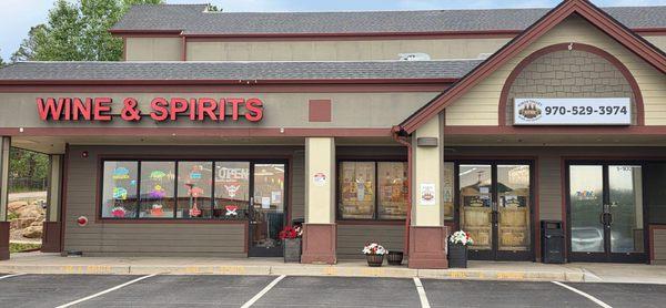 Kings Valley Wine & Spirits