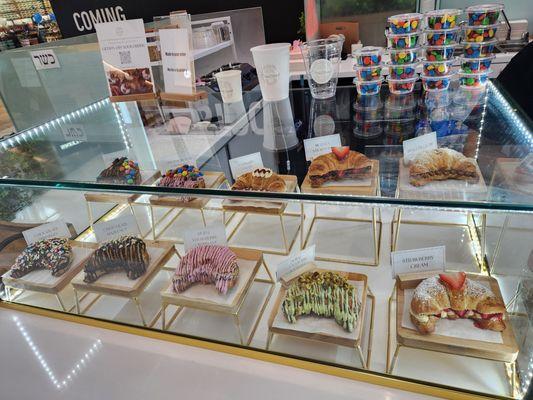 The Golden Croissant