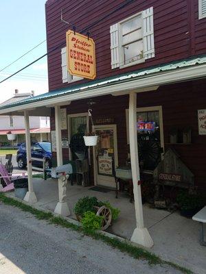 Pfeiffer Station General Store