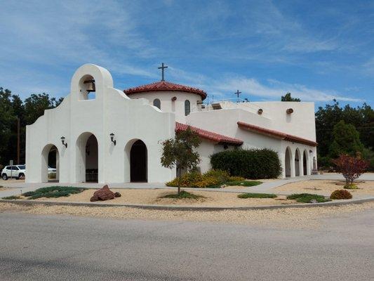 Holy Cross Retreat Center Chapel