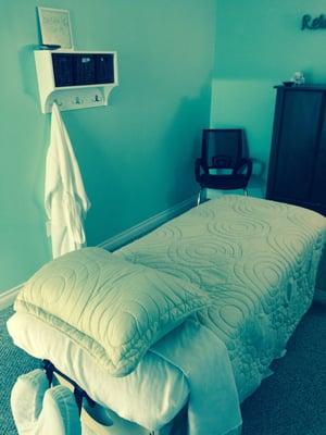 Jennifer Klinker, LMT