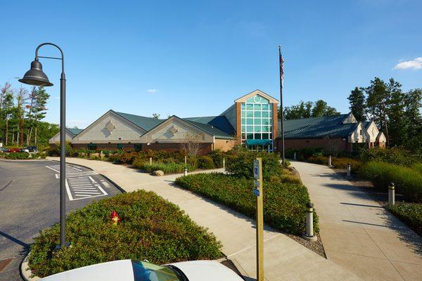 Stark Library-Perry Sippo Branch