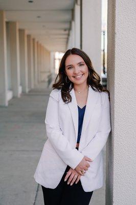 Madeline Davis - Loan Originator