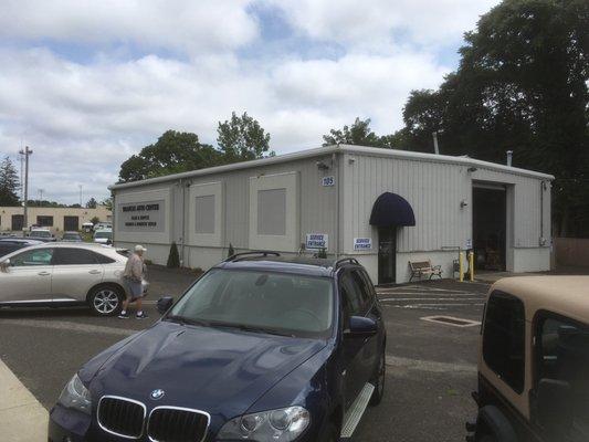 Branca's Service Center