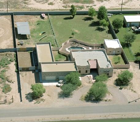 Master's Kennels Home Of Dog University