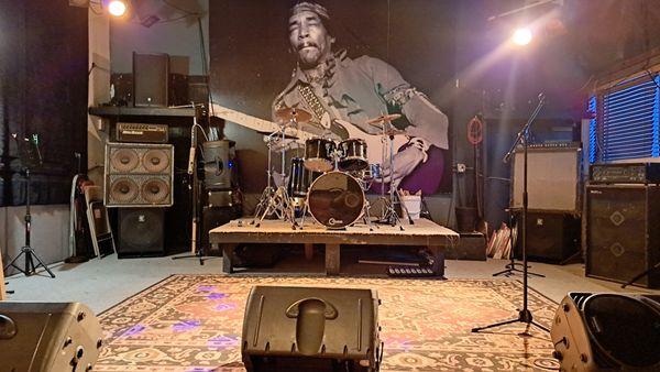 Hourly studio $25 an hour