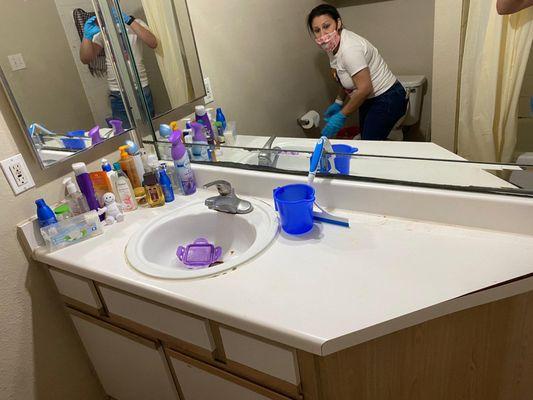 Mimis Cleaning Services