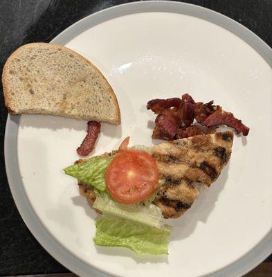 Grilled Chicken Club Sandwich (half)