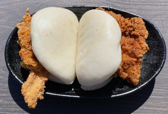 Spicy Chicken Bao Buns