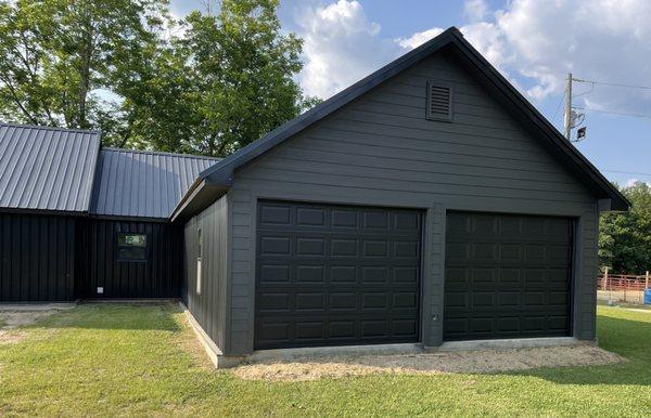 D Nova Garage Doors