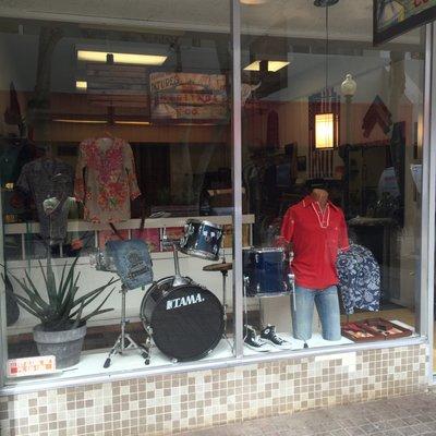 Heritage Trading Co. 79B S.Pauahi street