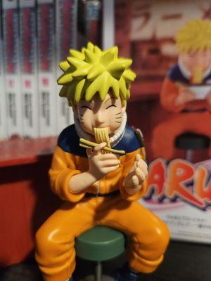 He can't even hold the ramen bowl