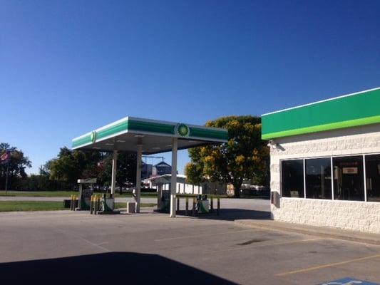 Lincoln Farm & Home Service