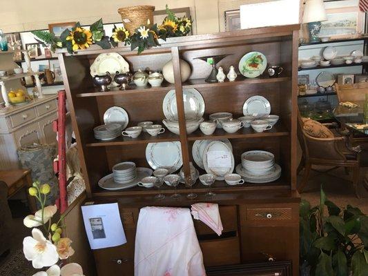 Keswick Thrift Center