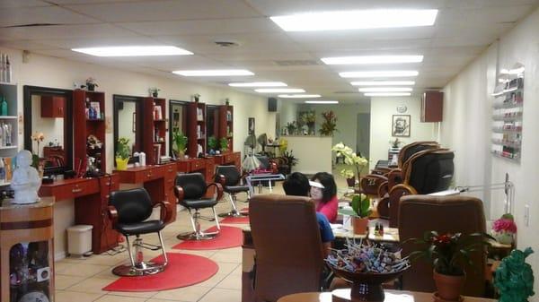 Image La Beaute Hair and Nail Salon