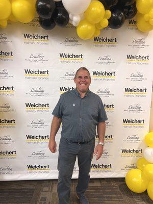 Alvaro Betancourt - Weichert Realtors - Hallmark Properties