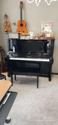 Piano Lessons - by Linda Akre Music Teacher