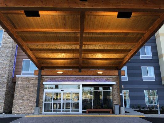 Fairfield at Marriott   Stone type: Creative Mines Mountain Lion Craft Peak Ledge, supplied by Professional Stone Products!