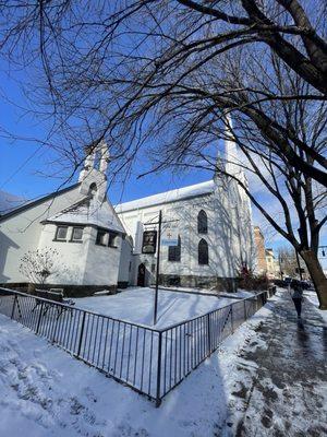 St John's Episcopal Church