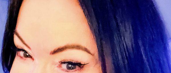 Microblading eyebrows... LOVE!