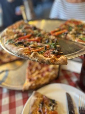 il Giardino de Italia pizza.