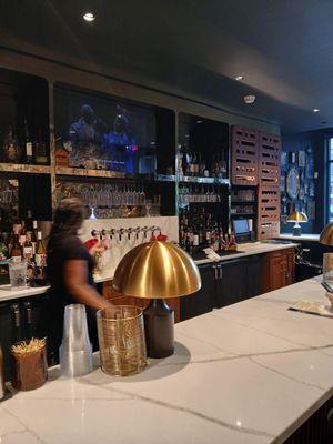 Nostalgia Wine & Jazz Lounge